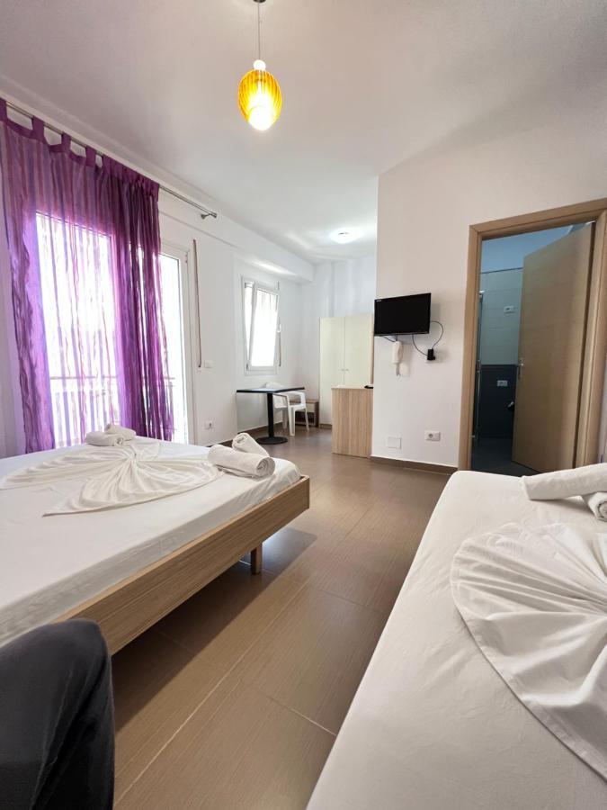 The Blue Horizon Hotell Radhimë Eksteriør bilde