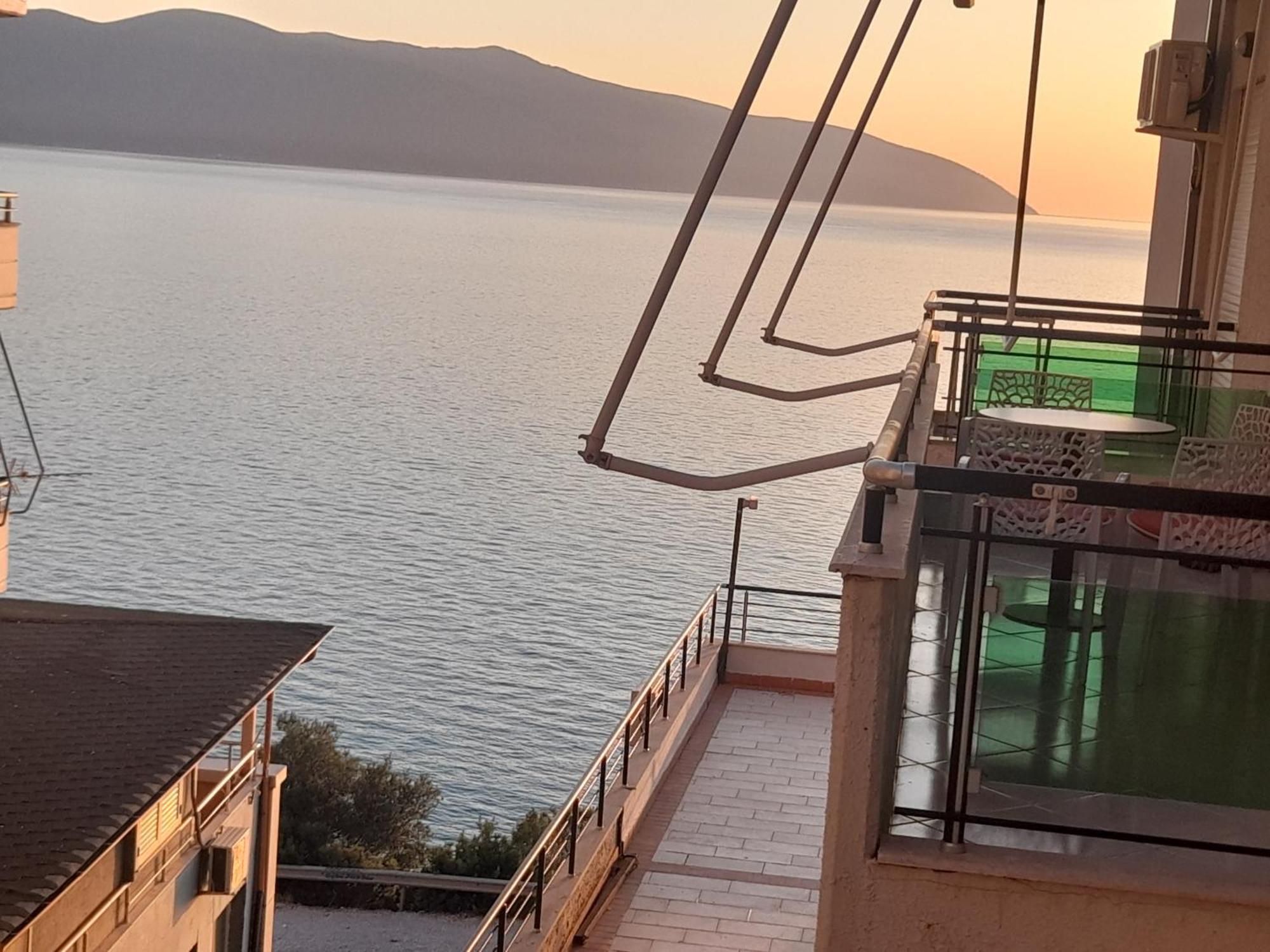 The Blue Horizon Hotell Radhimë Rom bilde